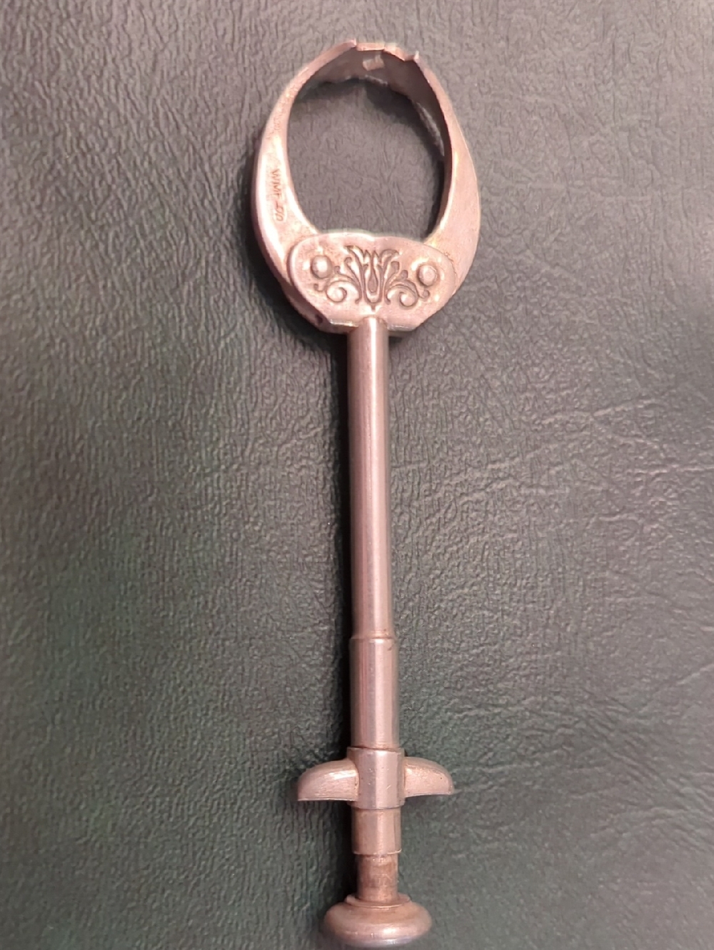 VTG WMF Art Nouveau 1900s Sugar Cube Grabber Cocktail Bar Tong  4" L Silverplate